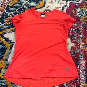 Nike workout top